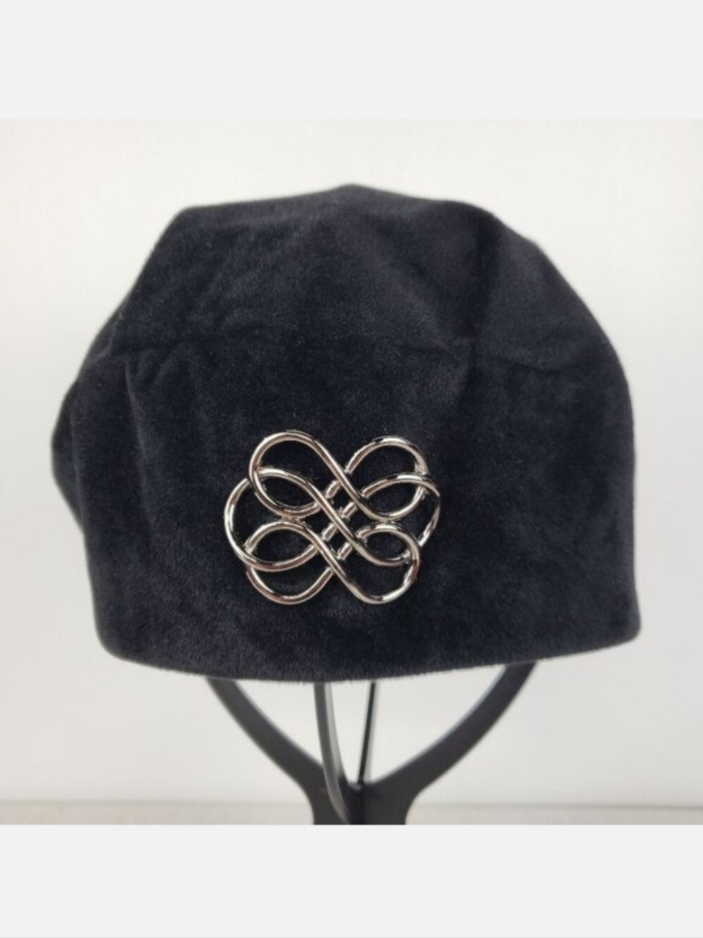 Giovannio Black Velveteen Beret Womens Winter Hat French Chic Size One Size Giov